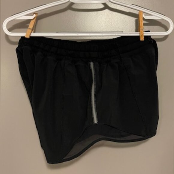 Lululemon Hotty Hot Short *Long - Picture 3 of 4